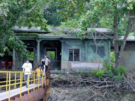 pulau_sejahat_129